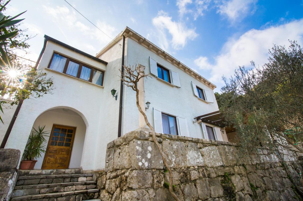 Apartment Nadine Mljet Mit Meerblick Okuklje Exteriör bild