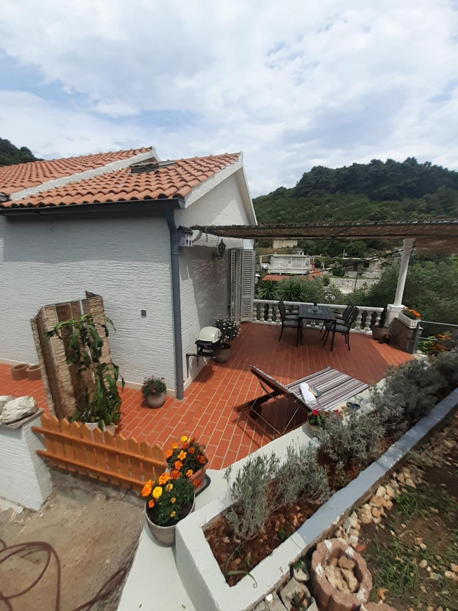 Apartment Nadine Mljet Mit Meerblick Okuklje Exteriör bild